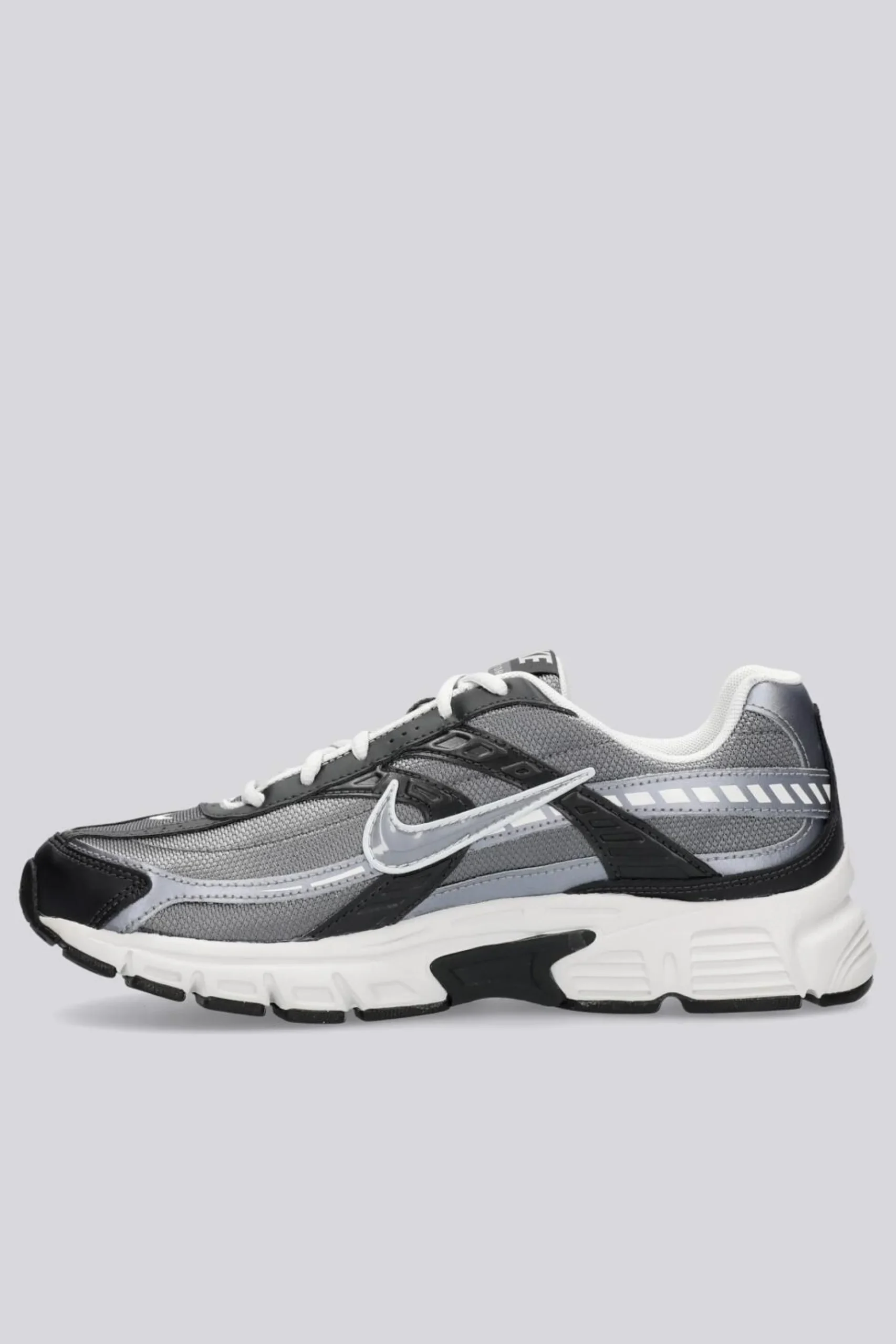 Nike Initiator