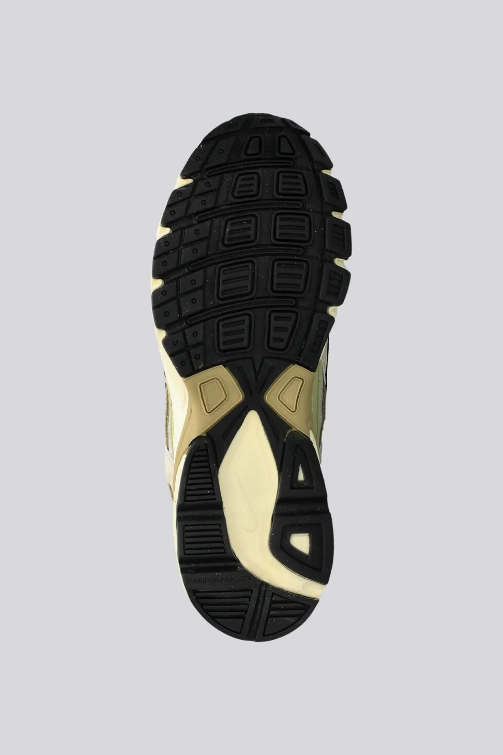 Nike Initiator