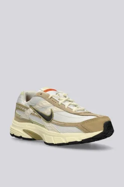 Nike Initiator