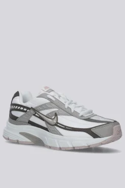 Nike Initiator