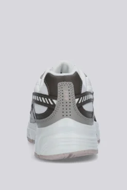 Nike Initiator