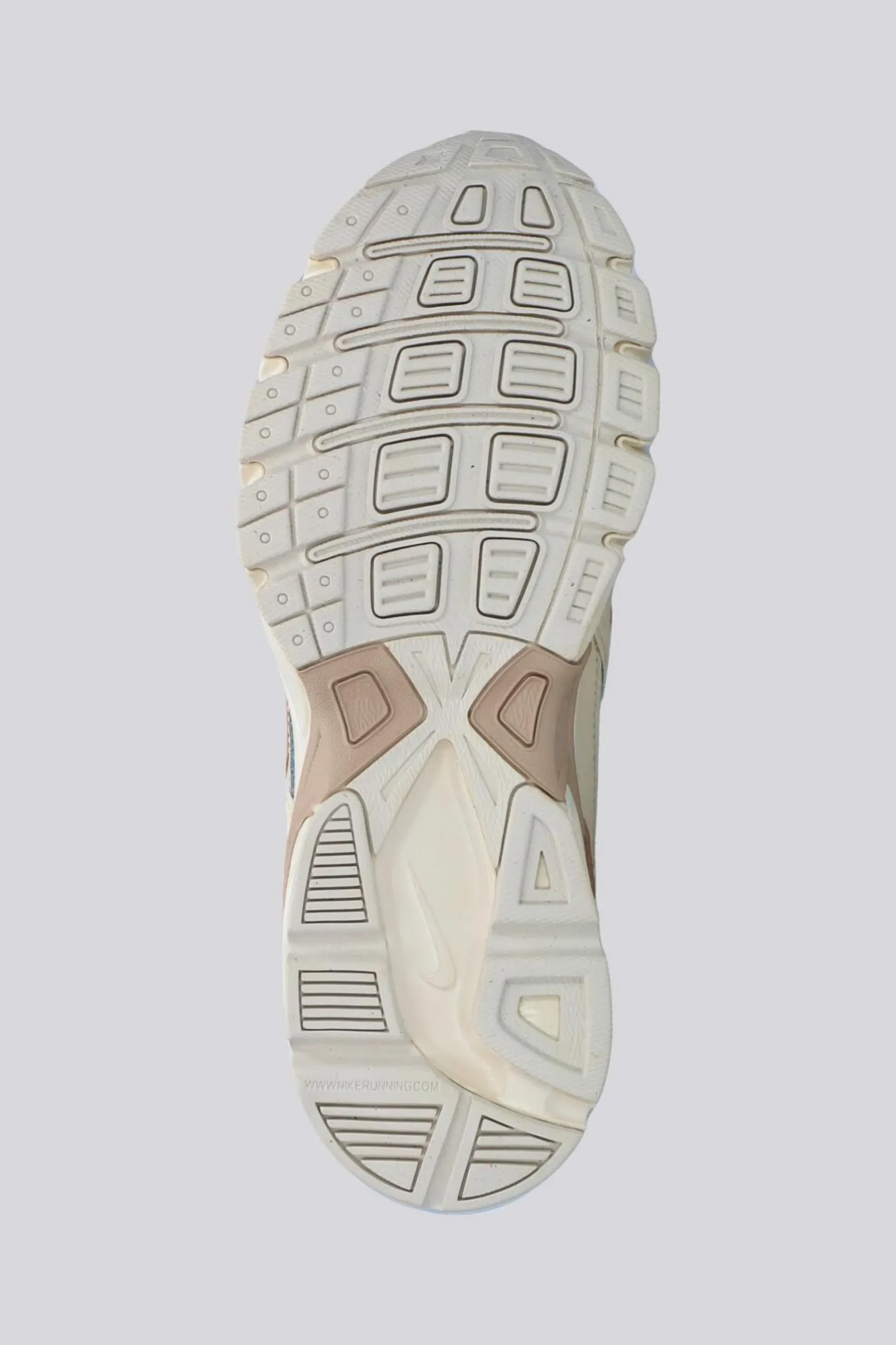 Nike Initiator