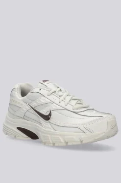 Nike Initiator