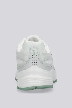 Nike Initiator