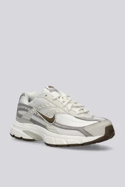 Nike Initiator