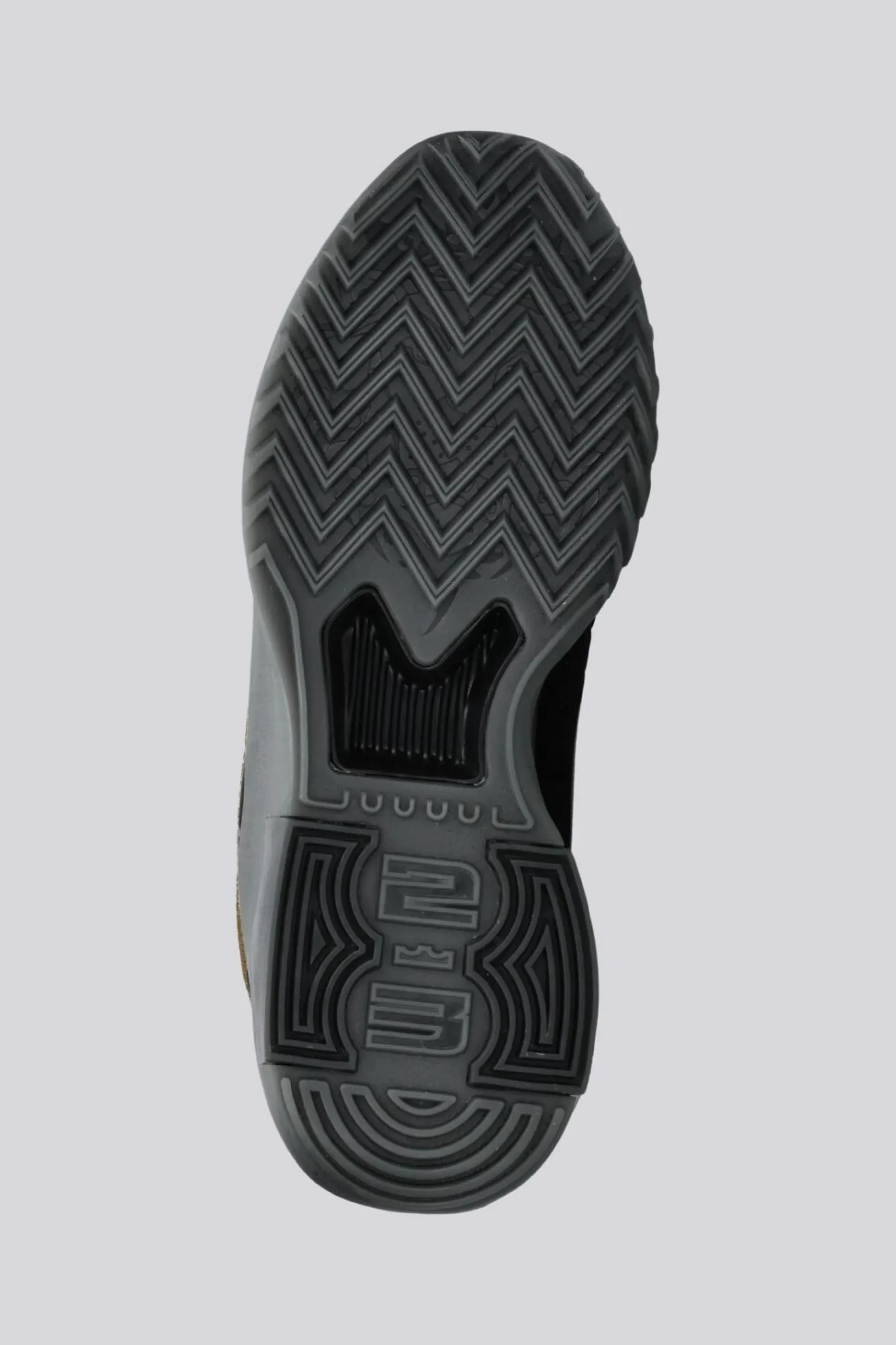 Nike Lebron Witness 9