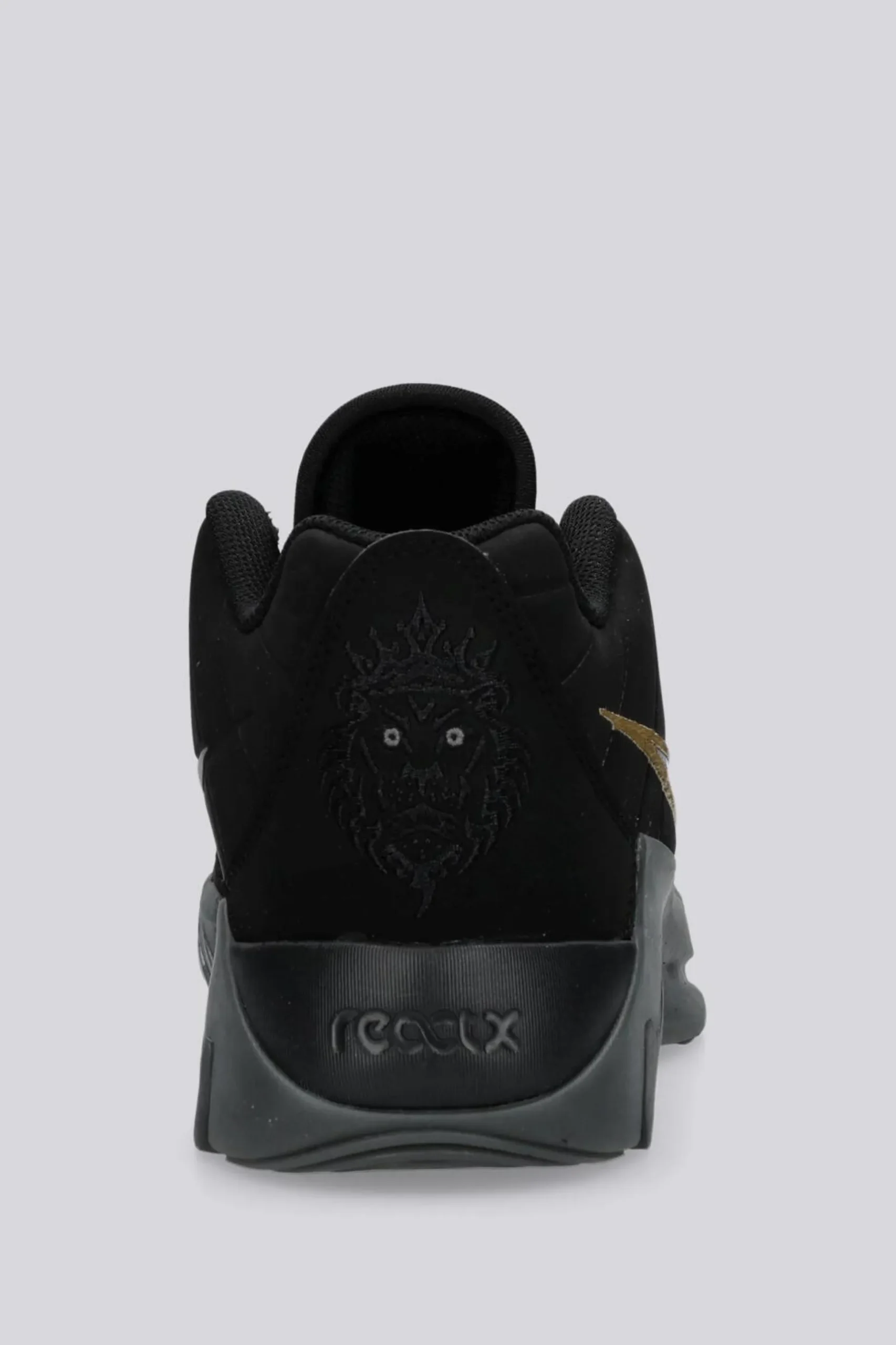 Nike Lebron Witness 9