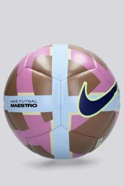 Nike Maestro