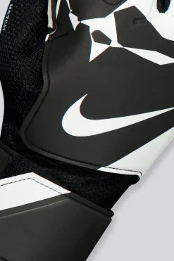 Nike Match