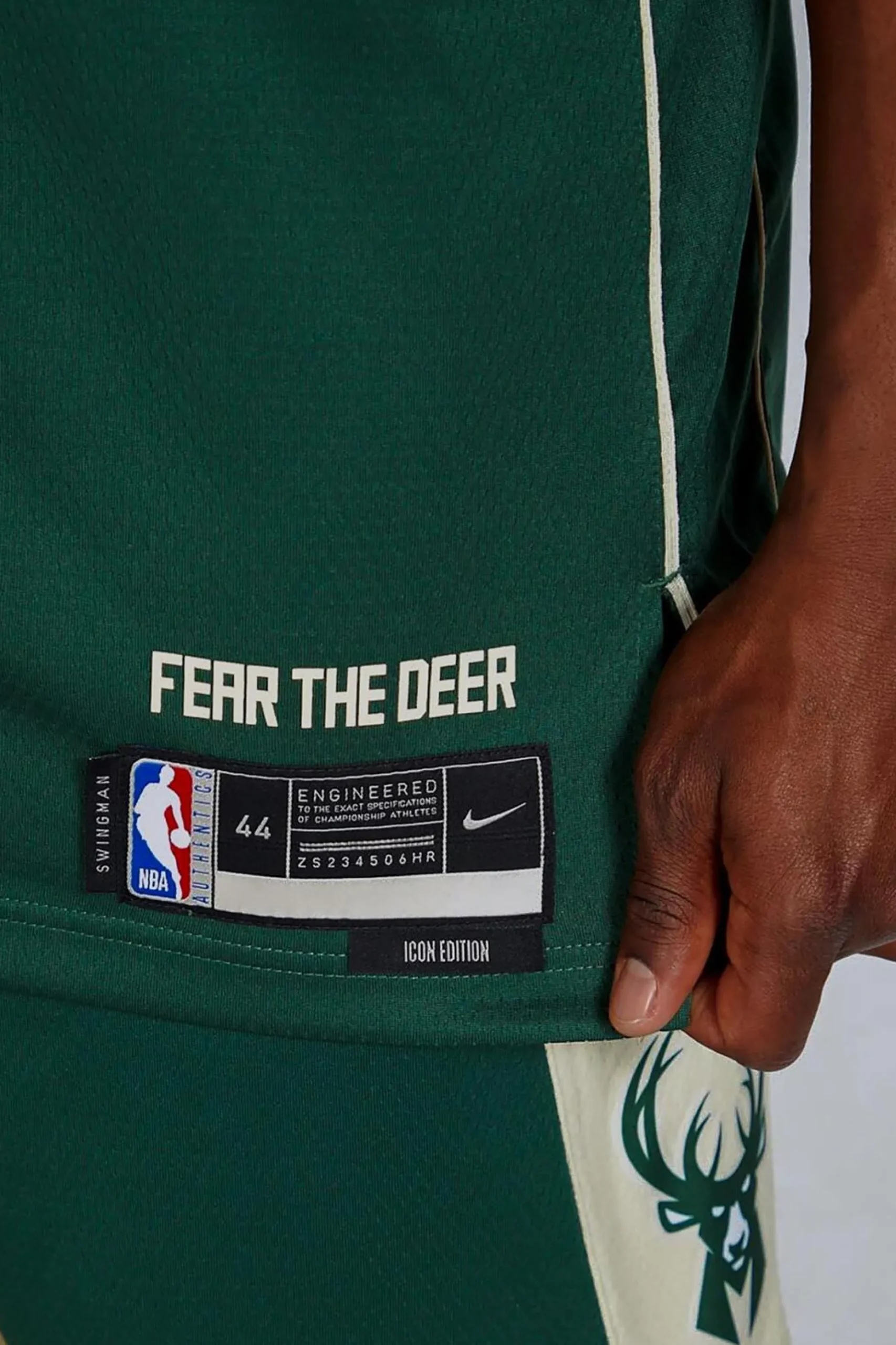 Nike NBA Milwaukee Bucks