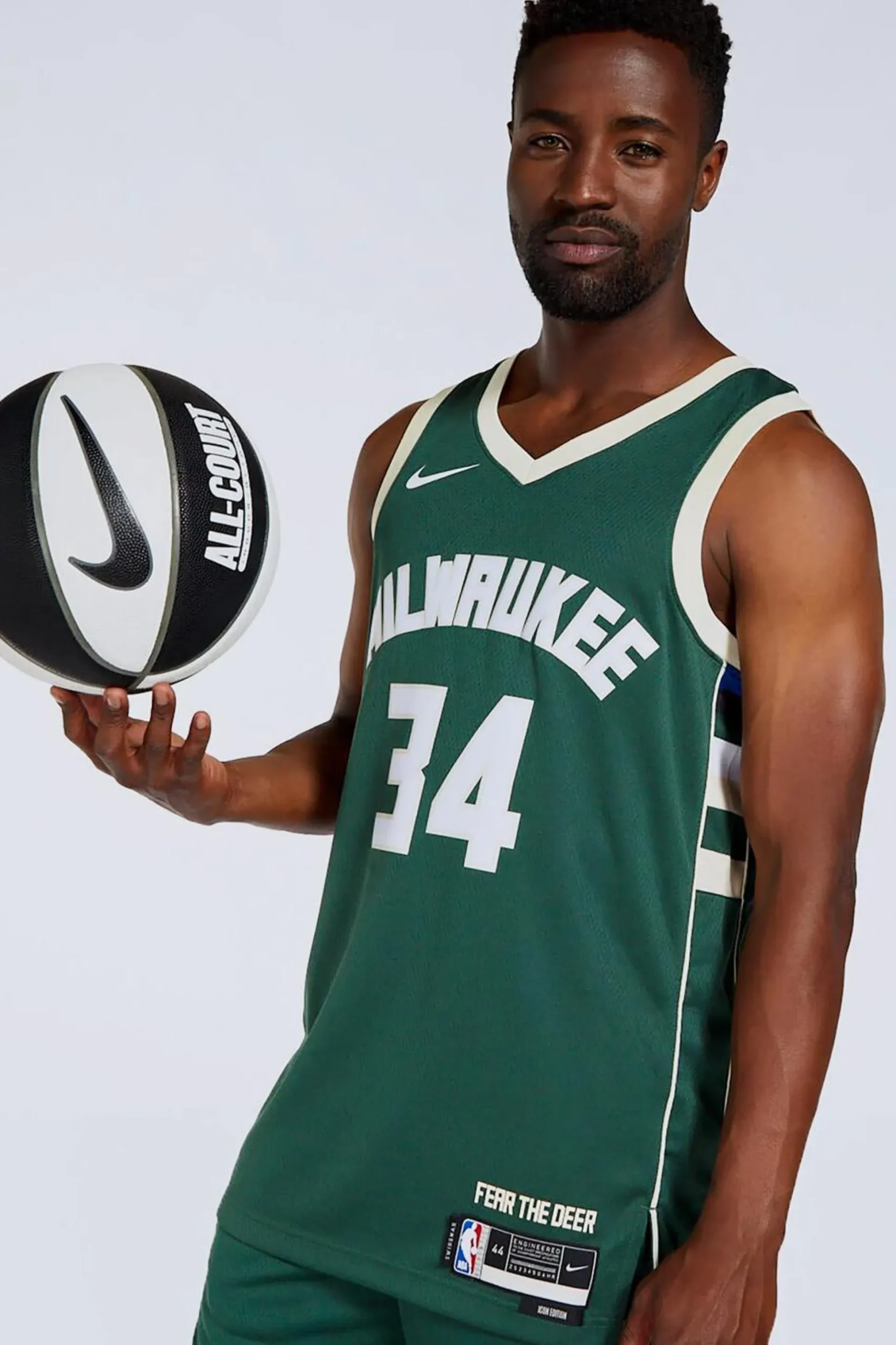 Nike NBA Milwaukee Bucks