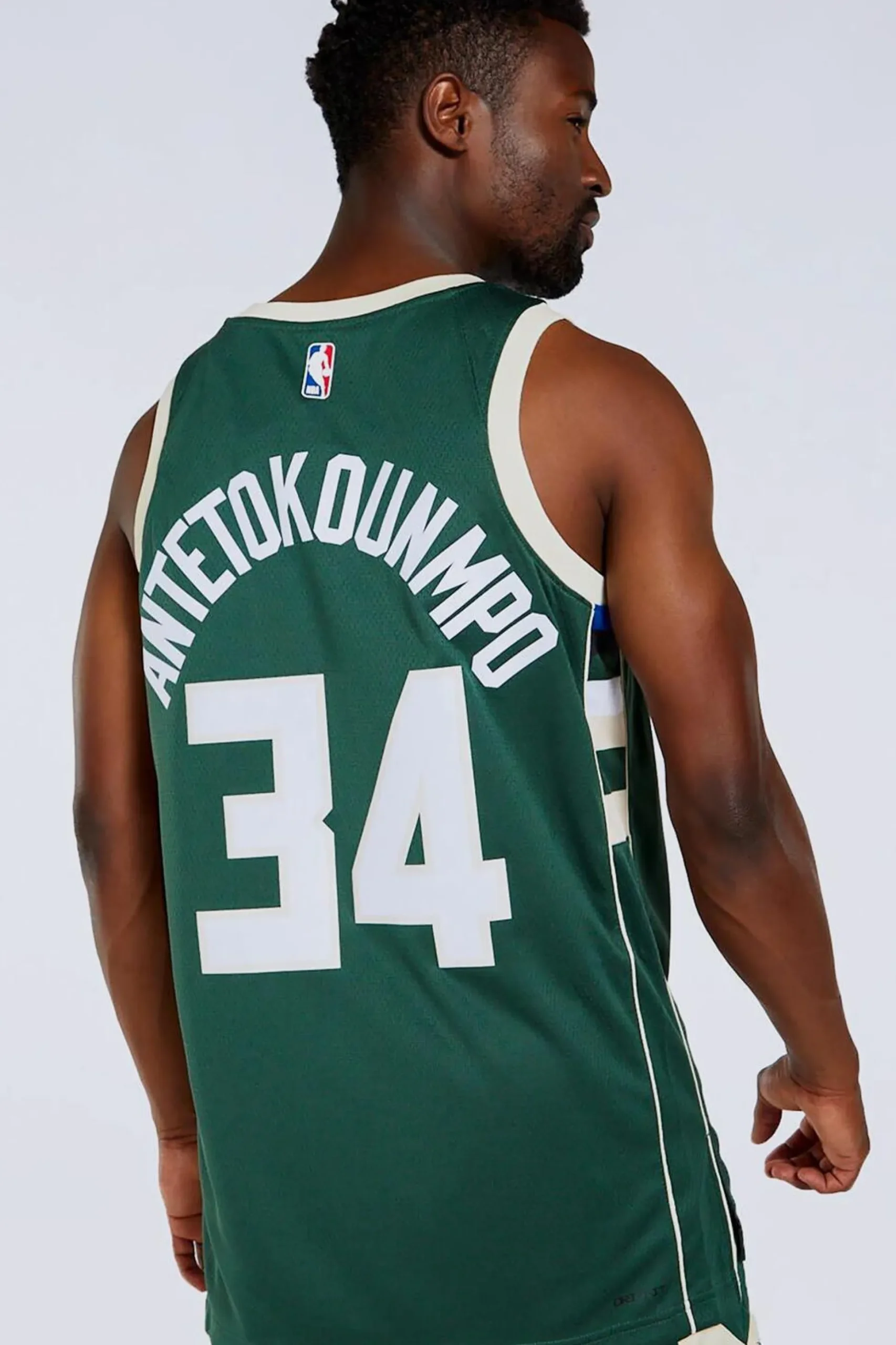 Nike NBA Milwaukee Bucks