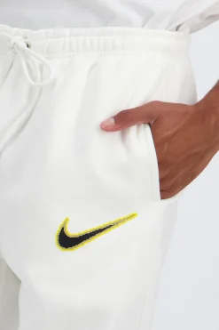 Nike Neo Swoosh