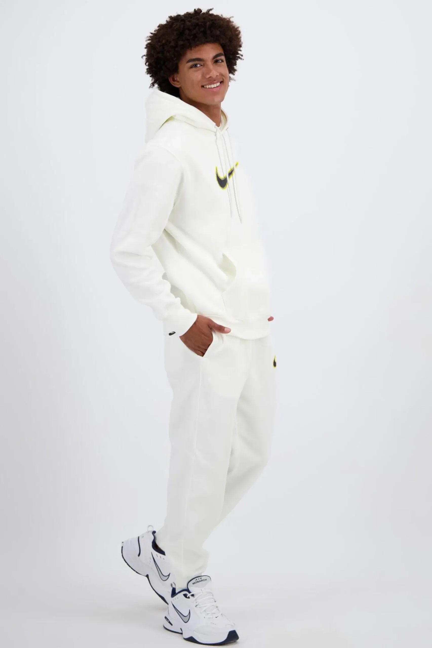 Nike Neo Swoosh