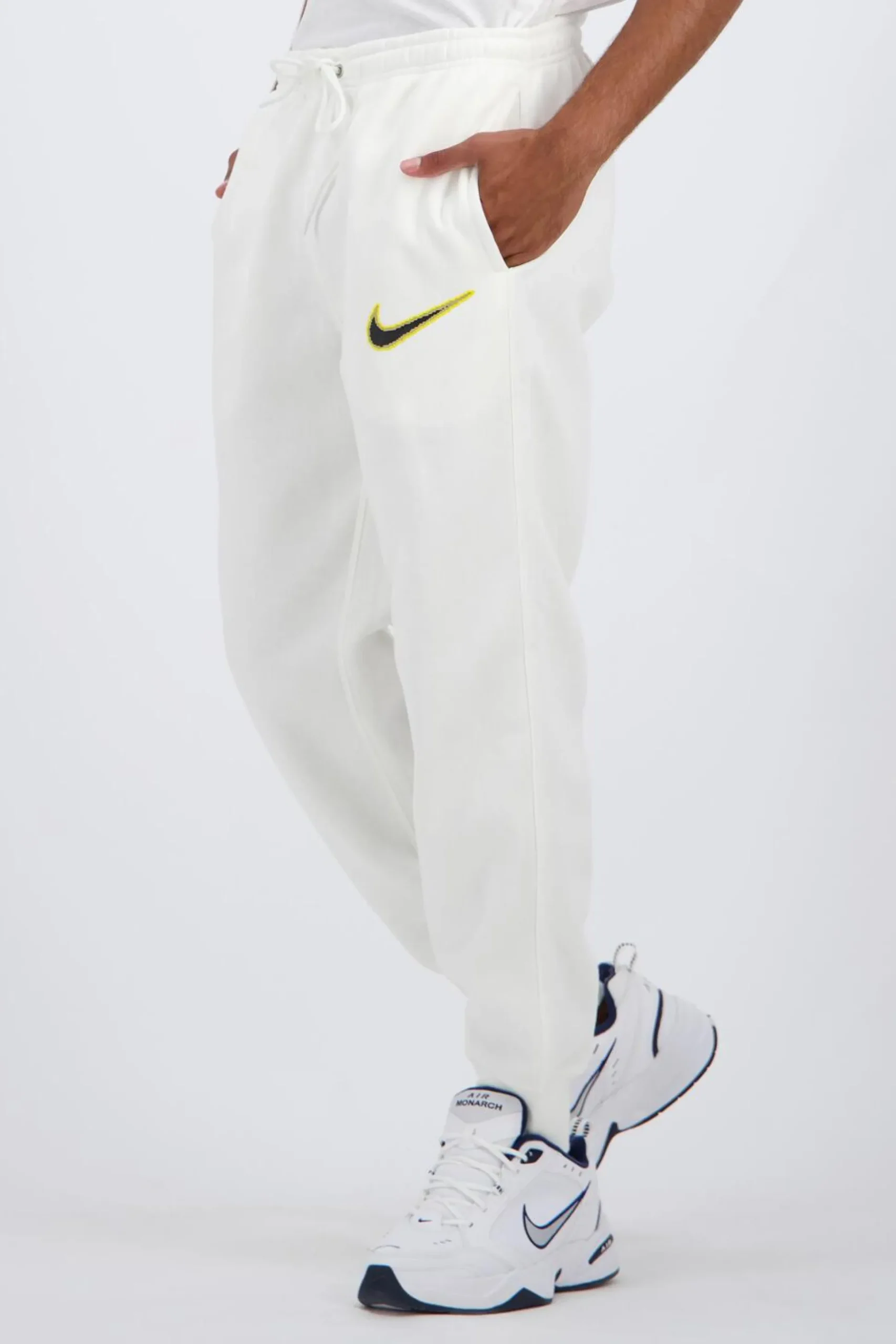 Nike Neo Swoosh