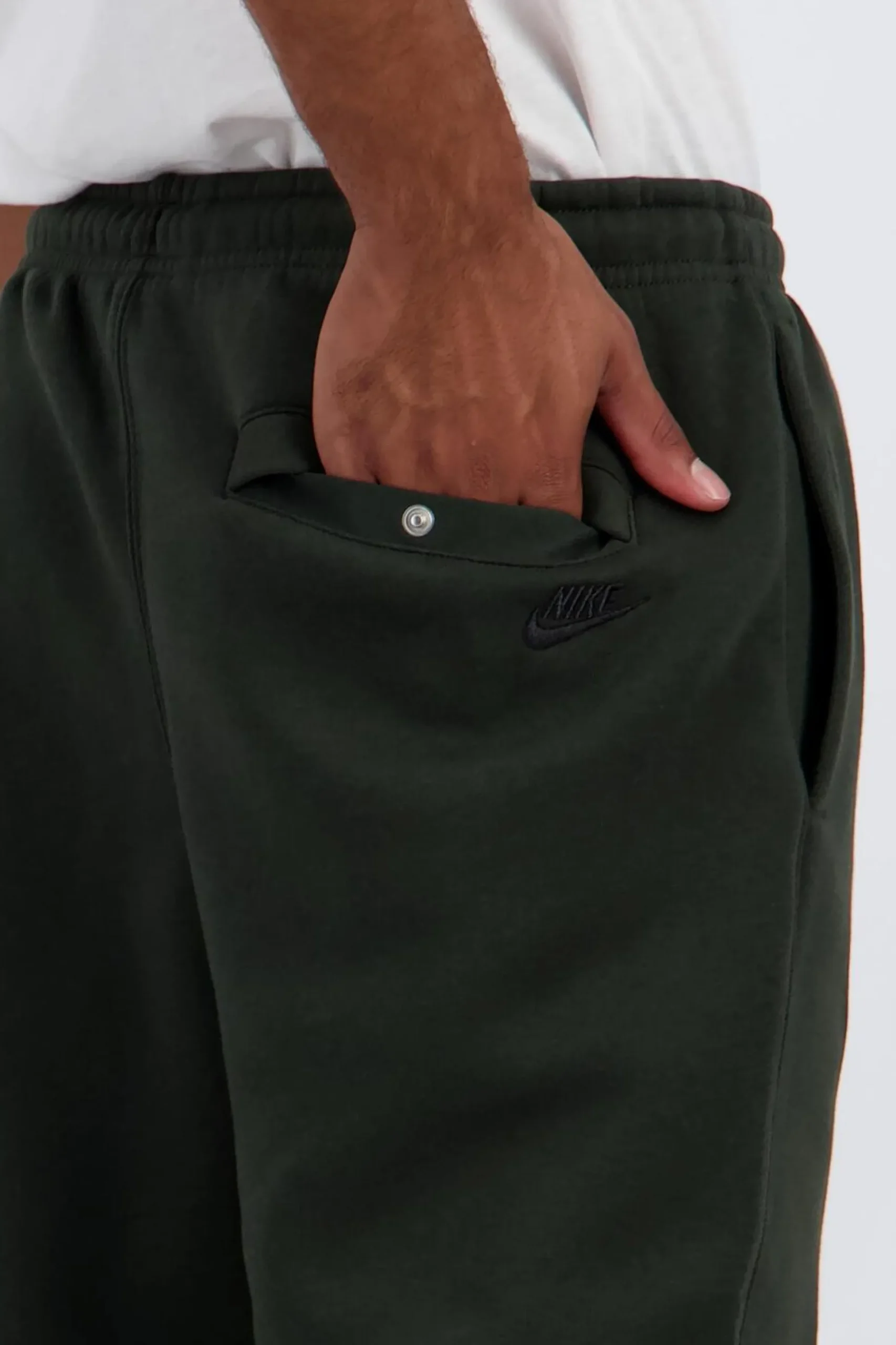Nike Neo Swoosh