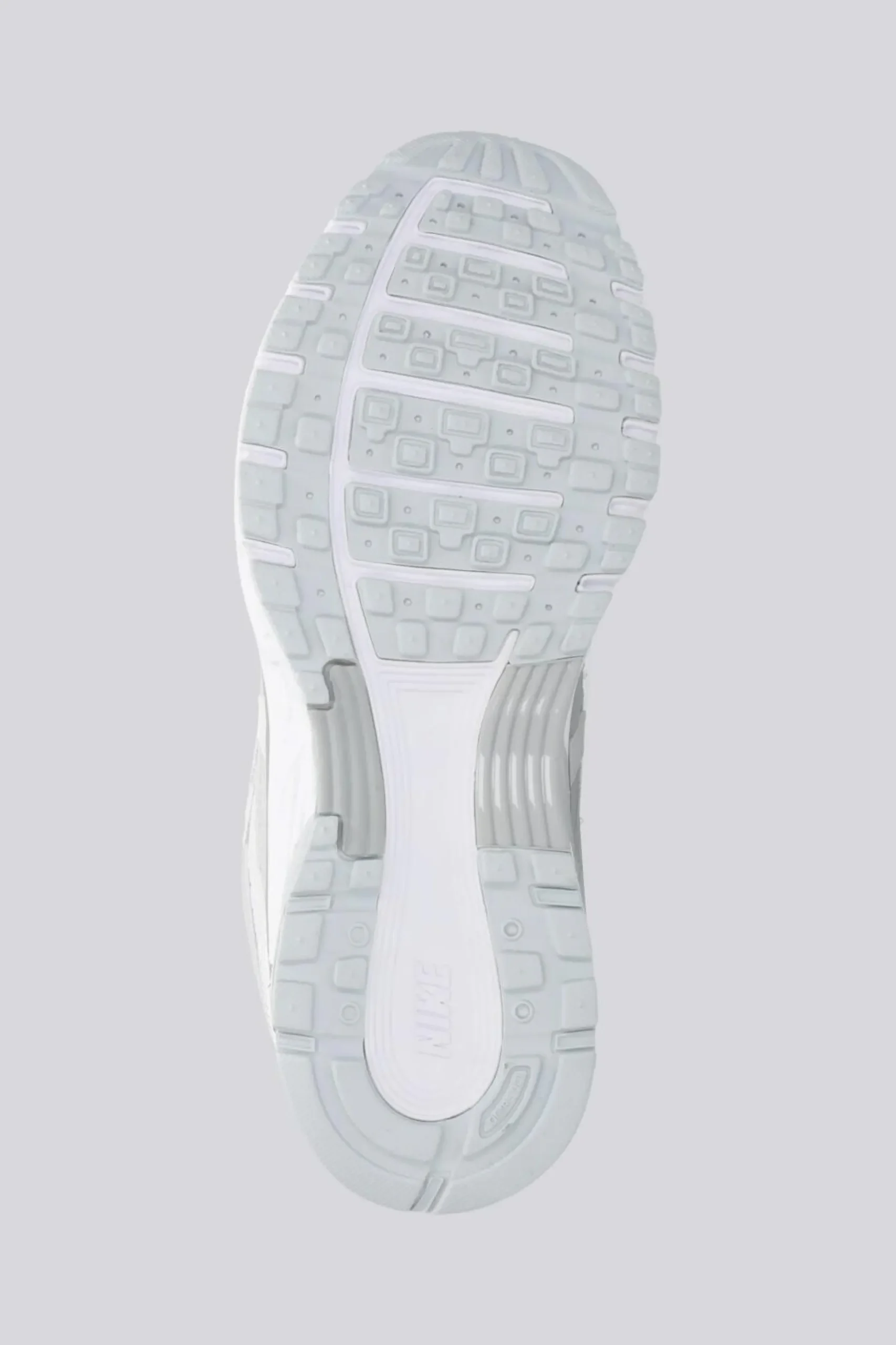 Nike P-6000