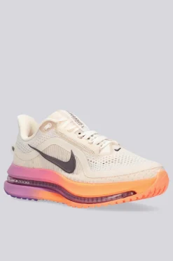 Nike Pegasus Premium
