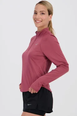 Nike Performance