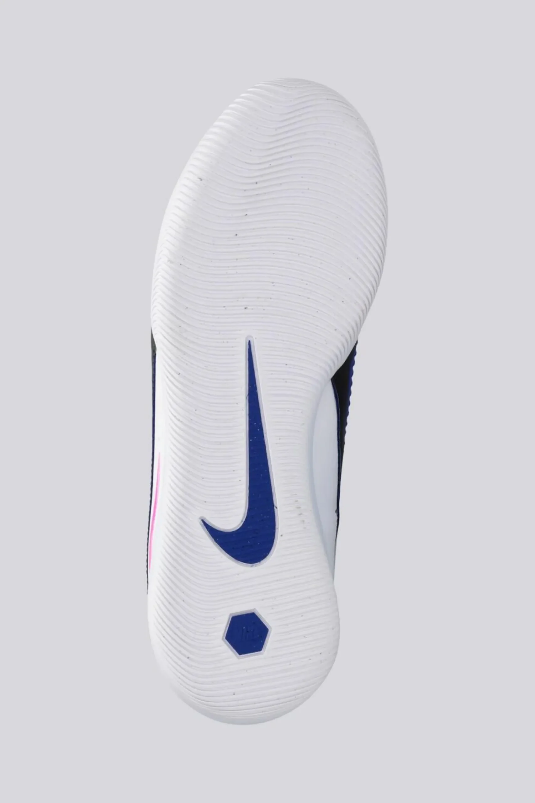 Nike Phantom 6 Low Academy