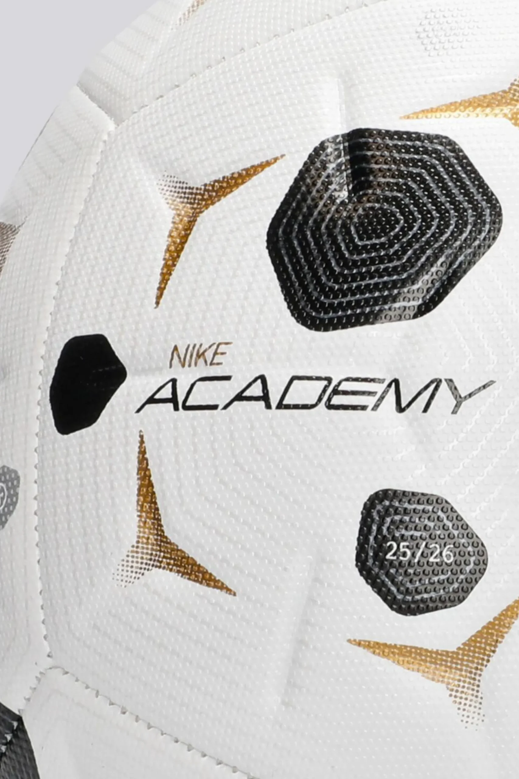 Nike Pitch