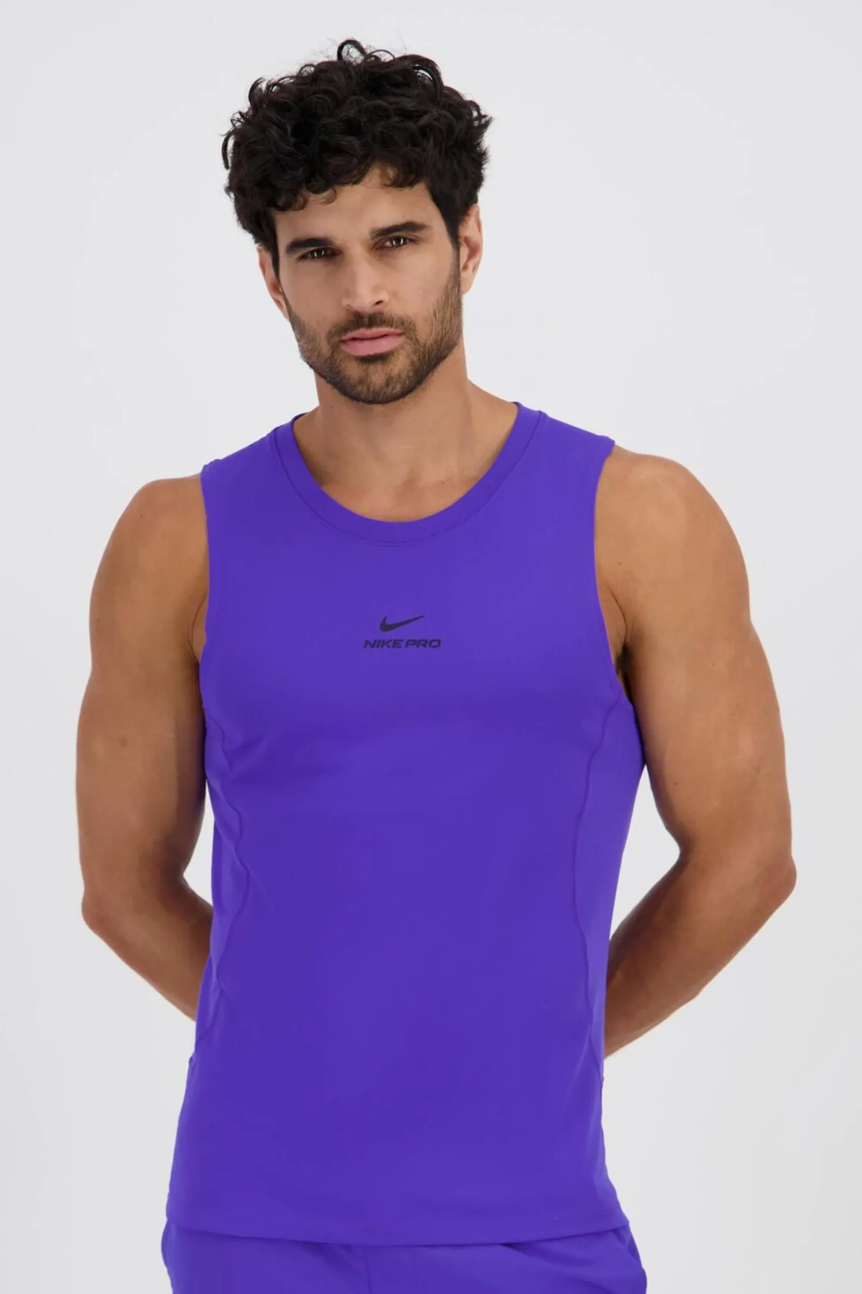 Nike Pro