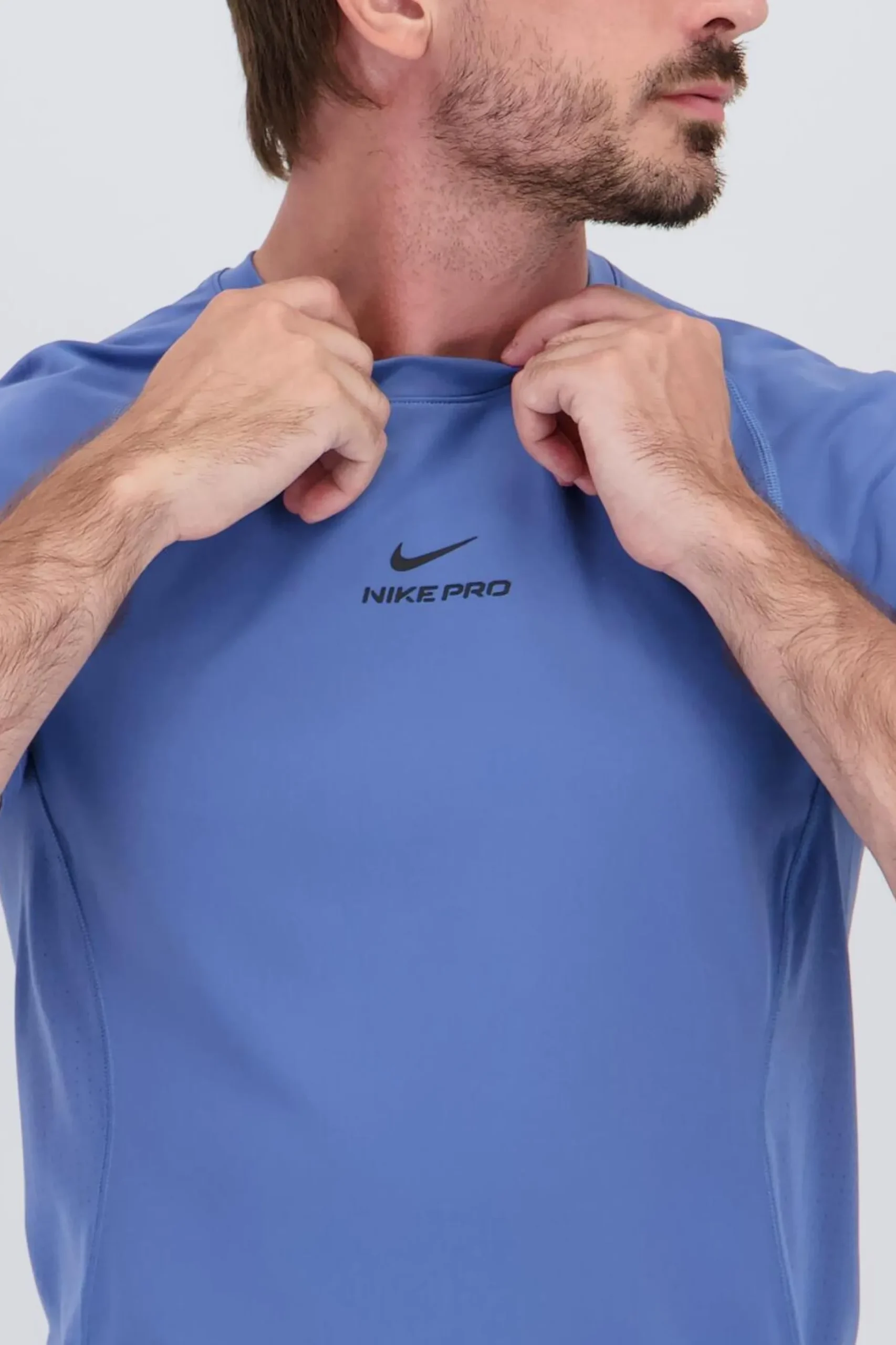 Nike Pro