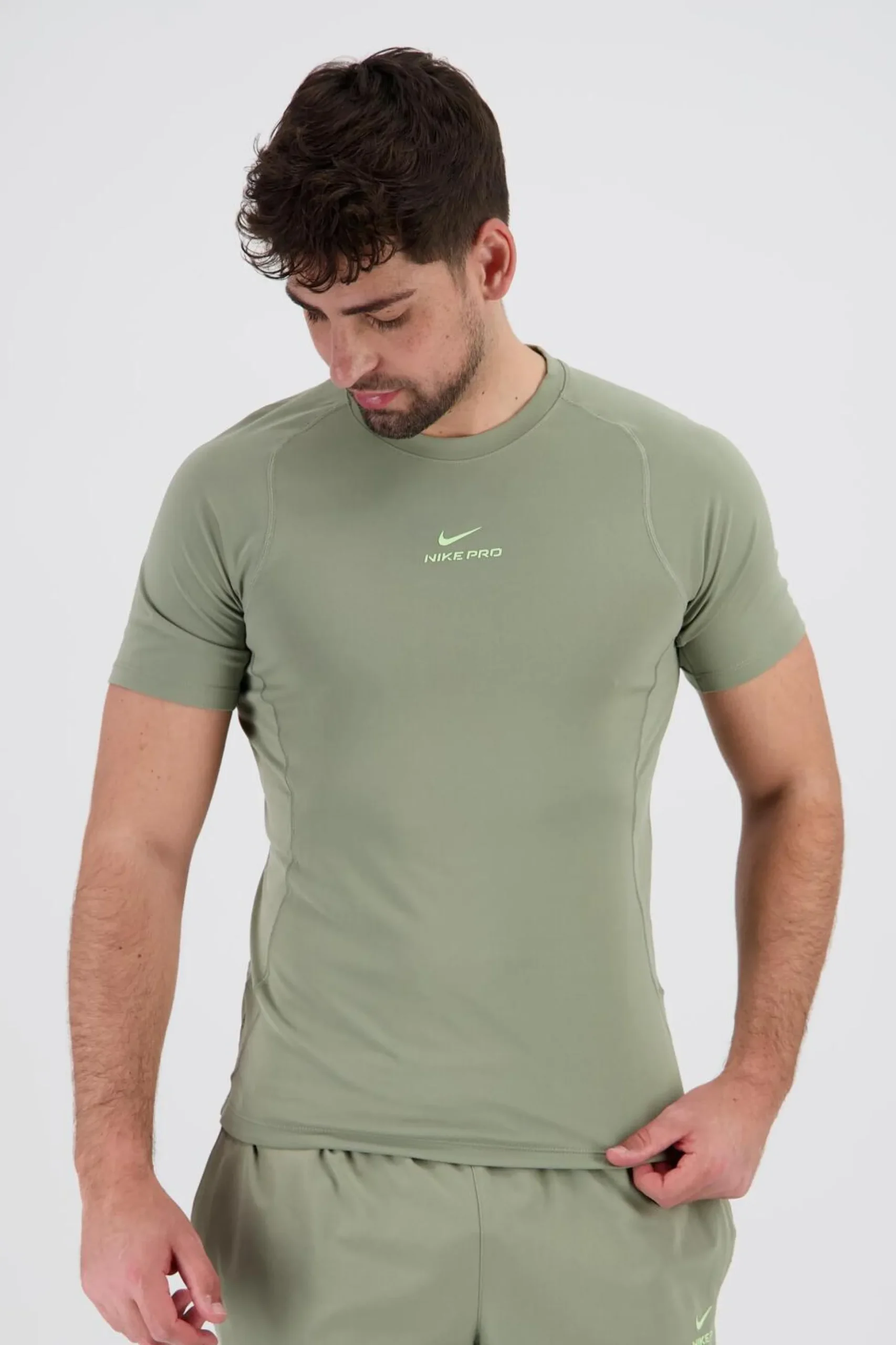 Nike Pro
