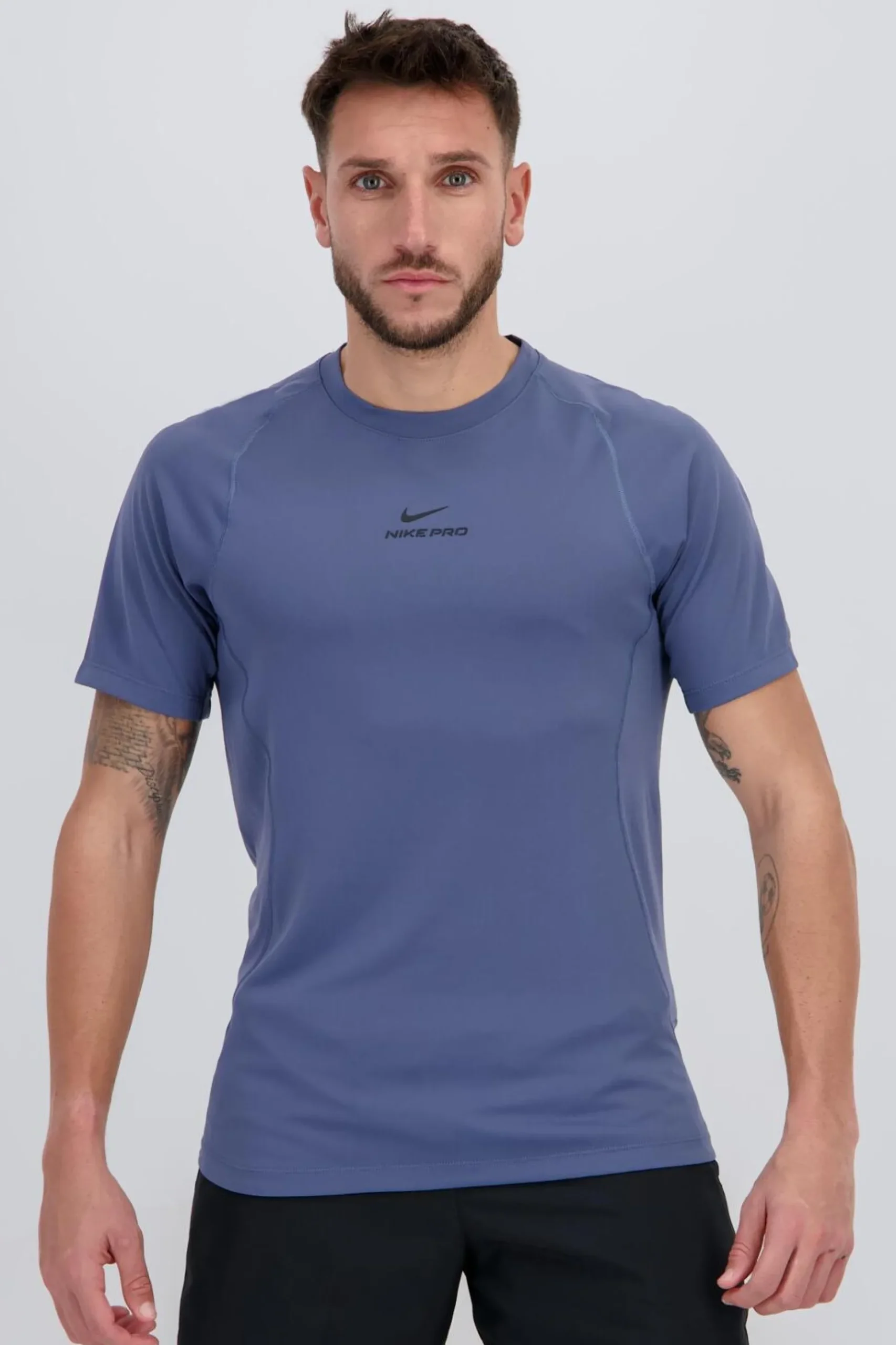 Nike Pro