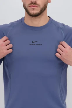 Nike Pro