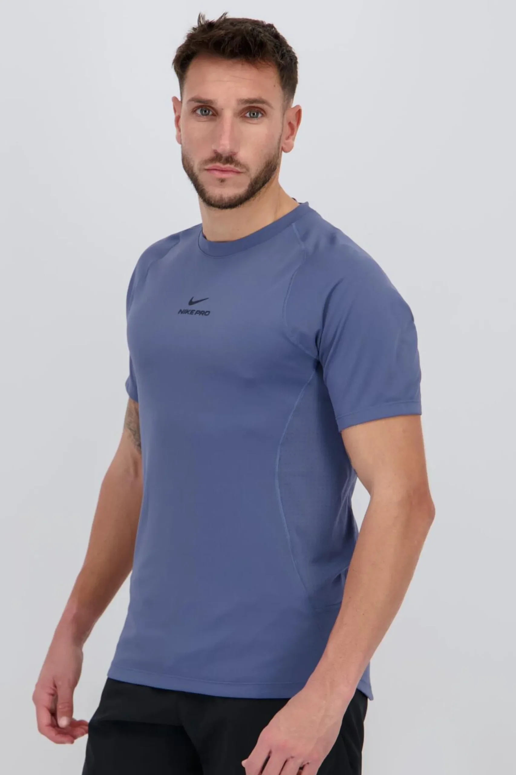 Nike Pro