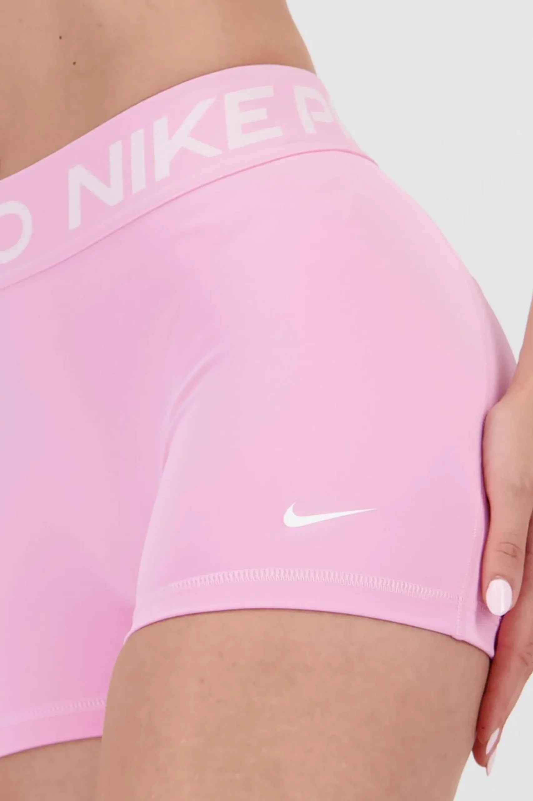 Nike Pro