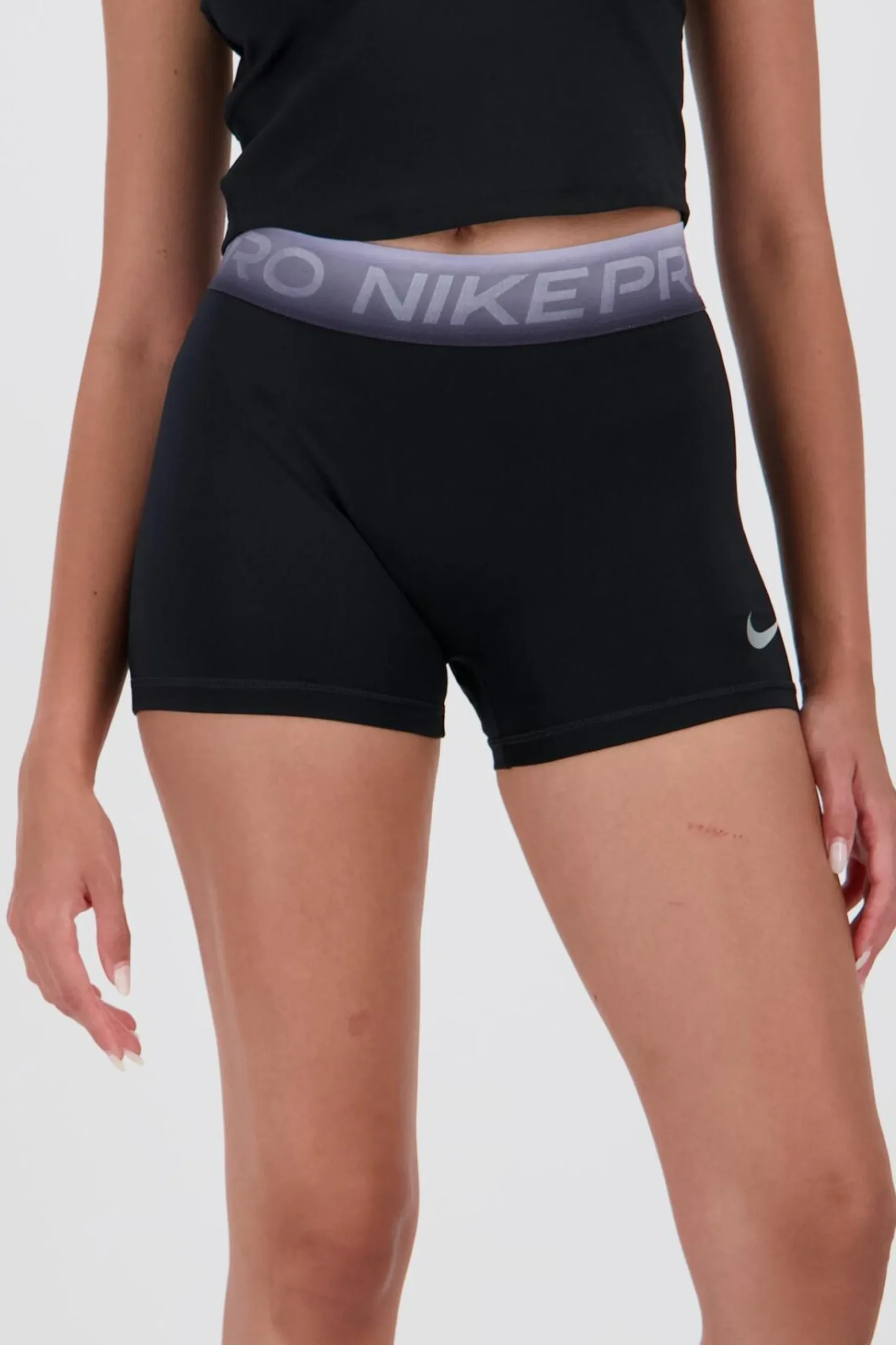 Nike Pro