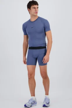 Nike Pro