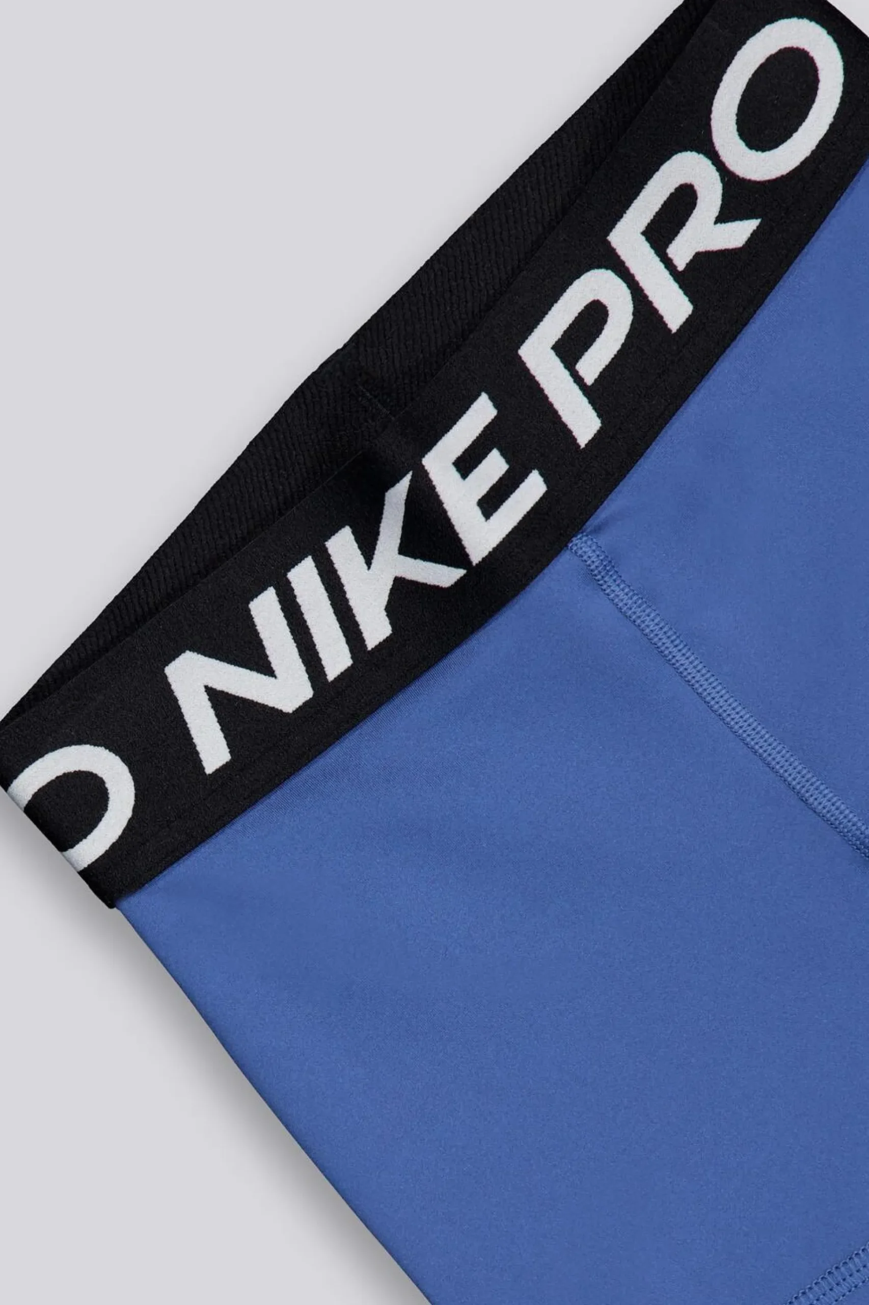 Nike Pro