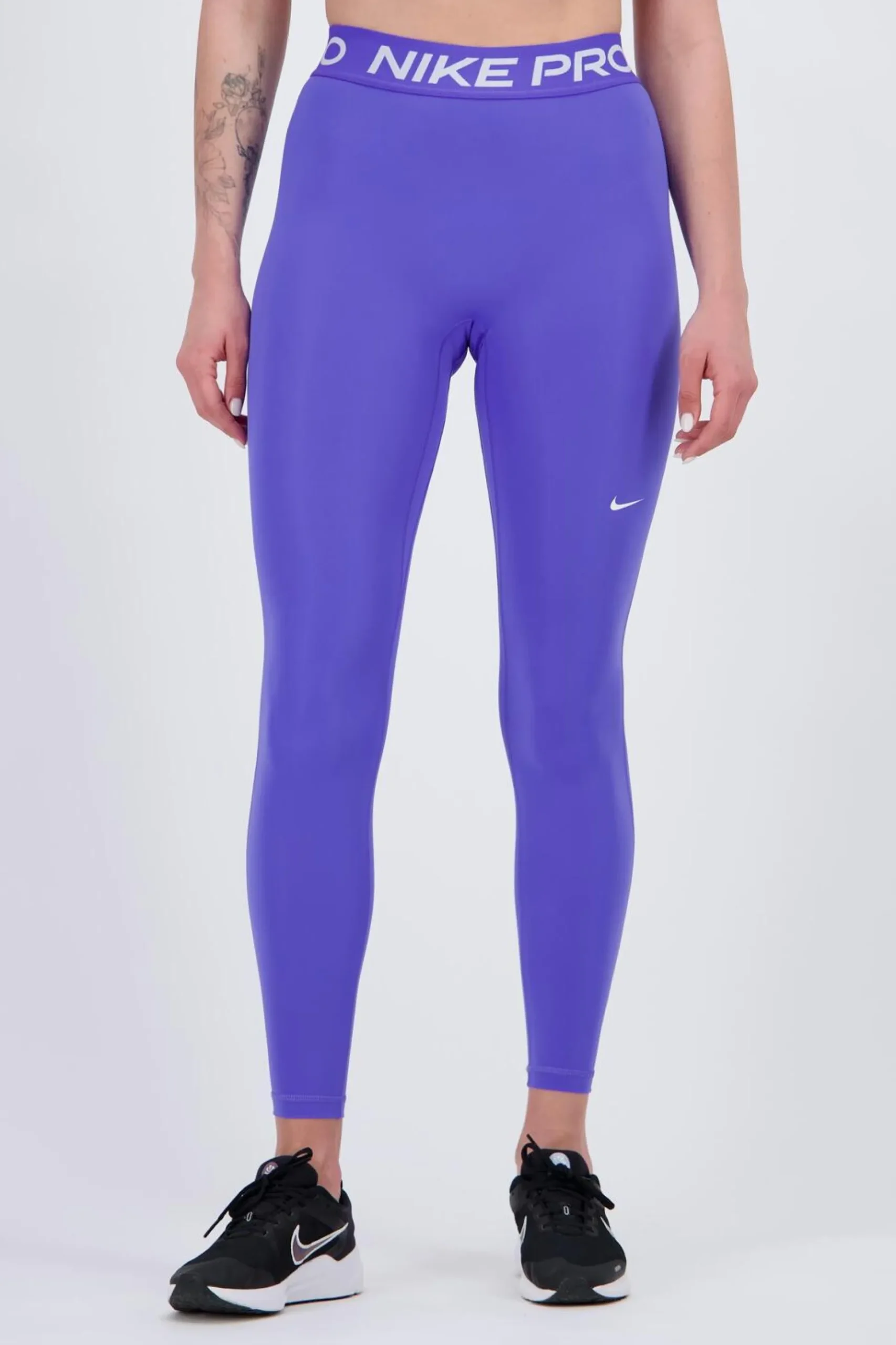Nike Pro