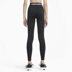 Nike Pro
