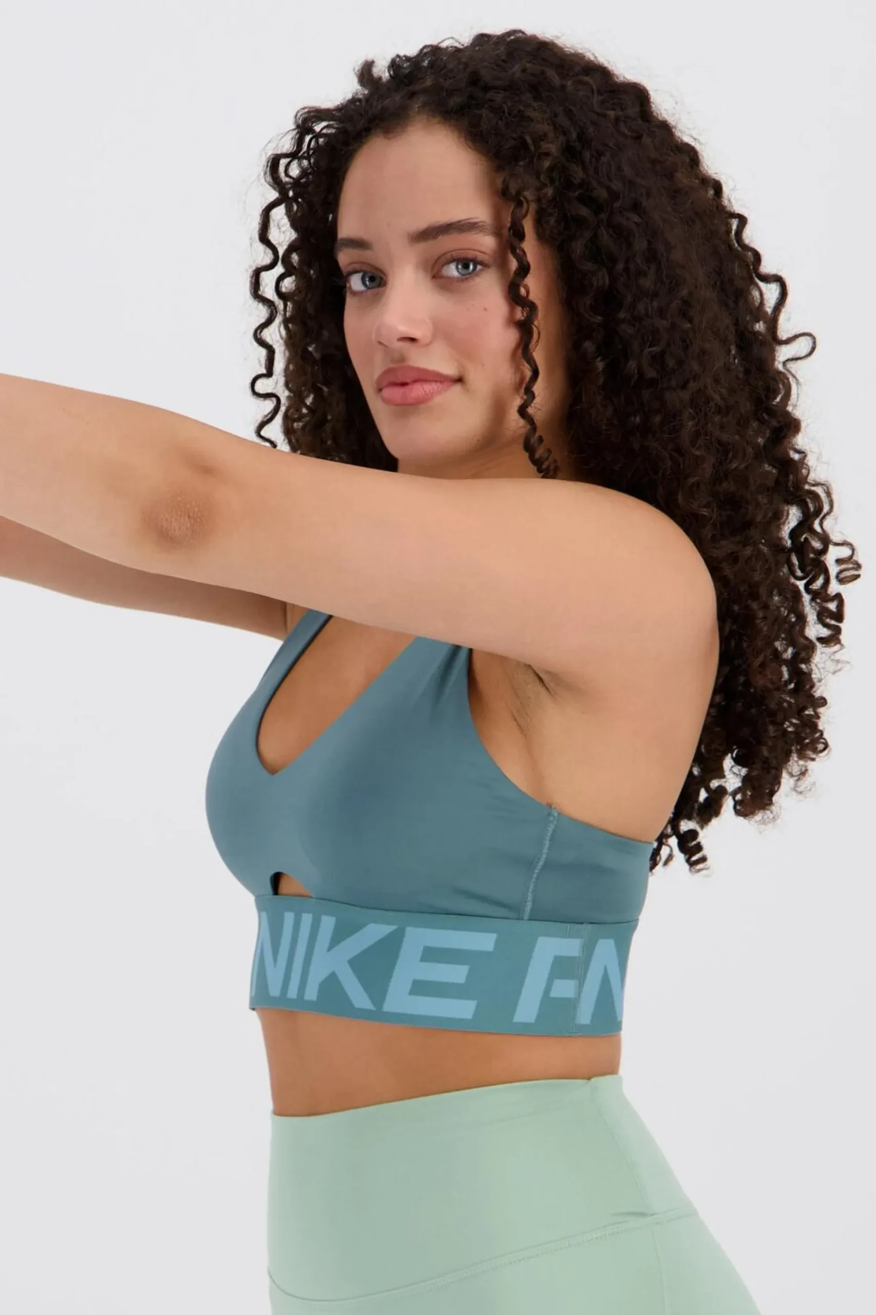 Nike Pro