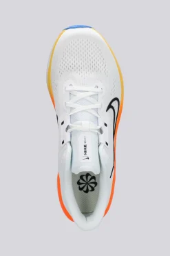 Nike Quest 6