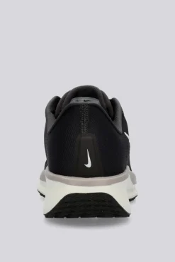 Nike Quest 6