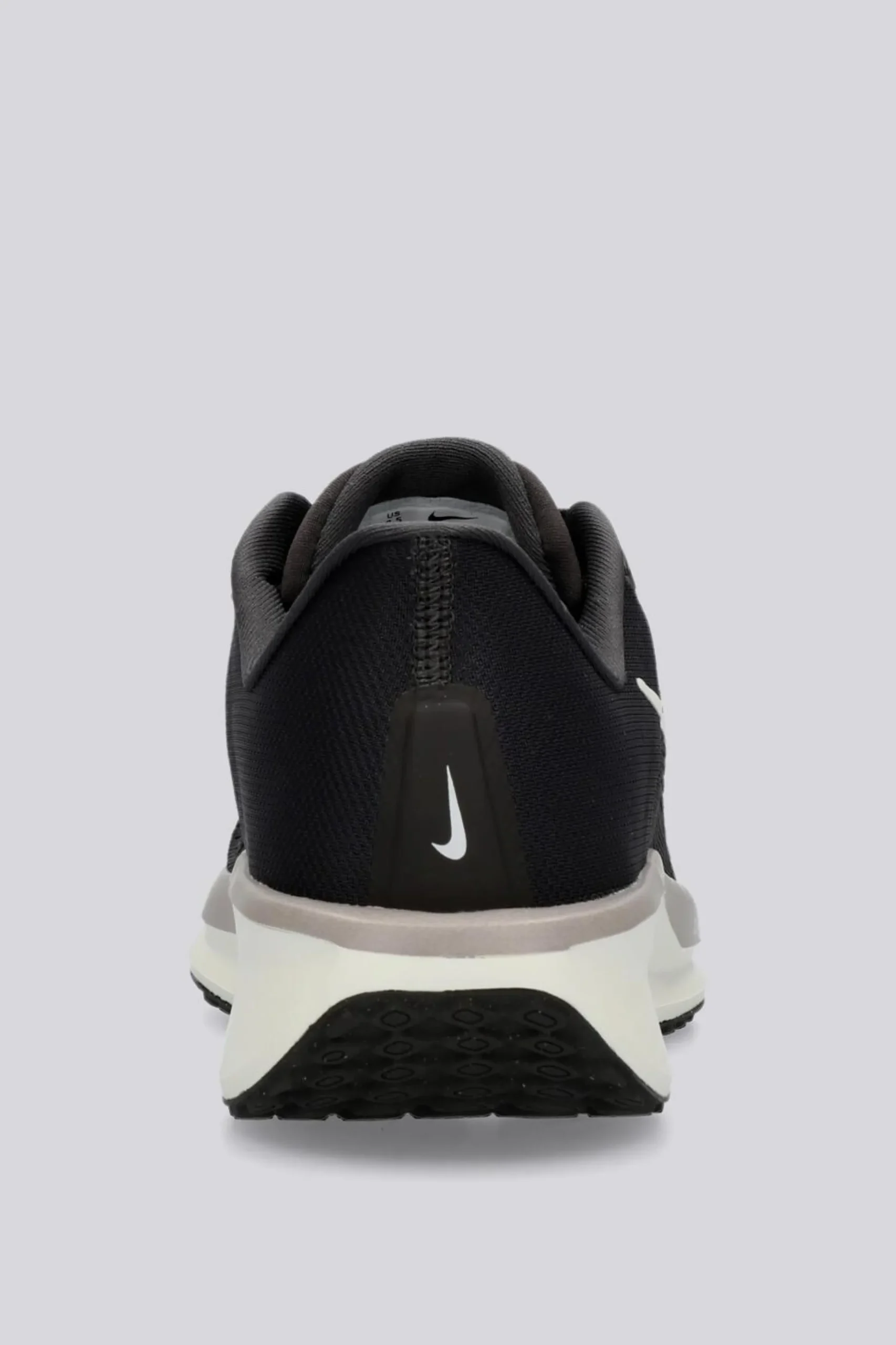 Nike Quest 6