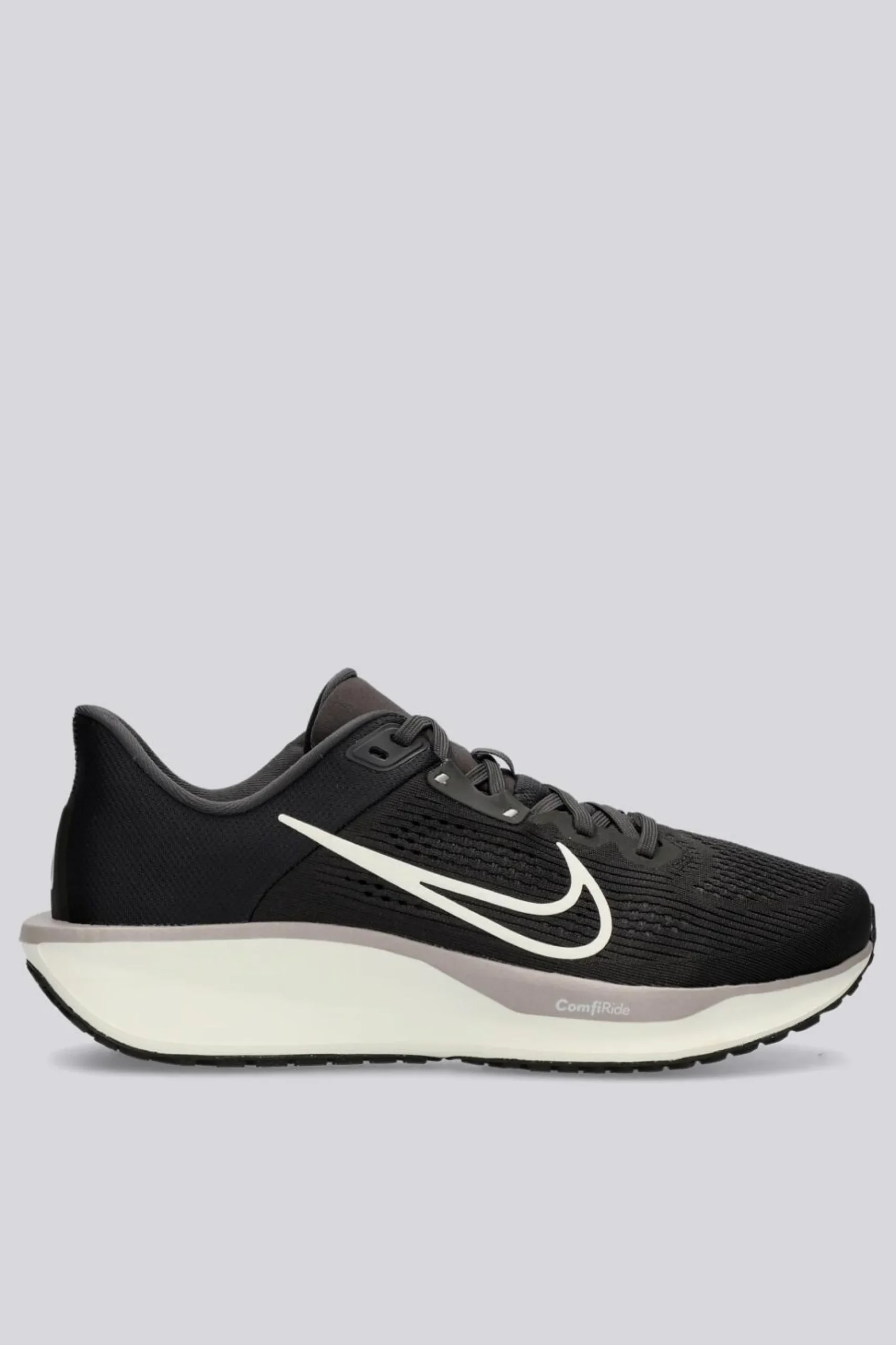 Nike Quest 6