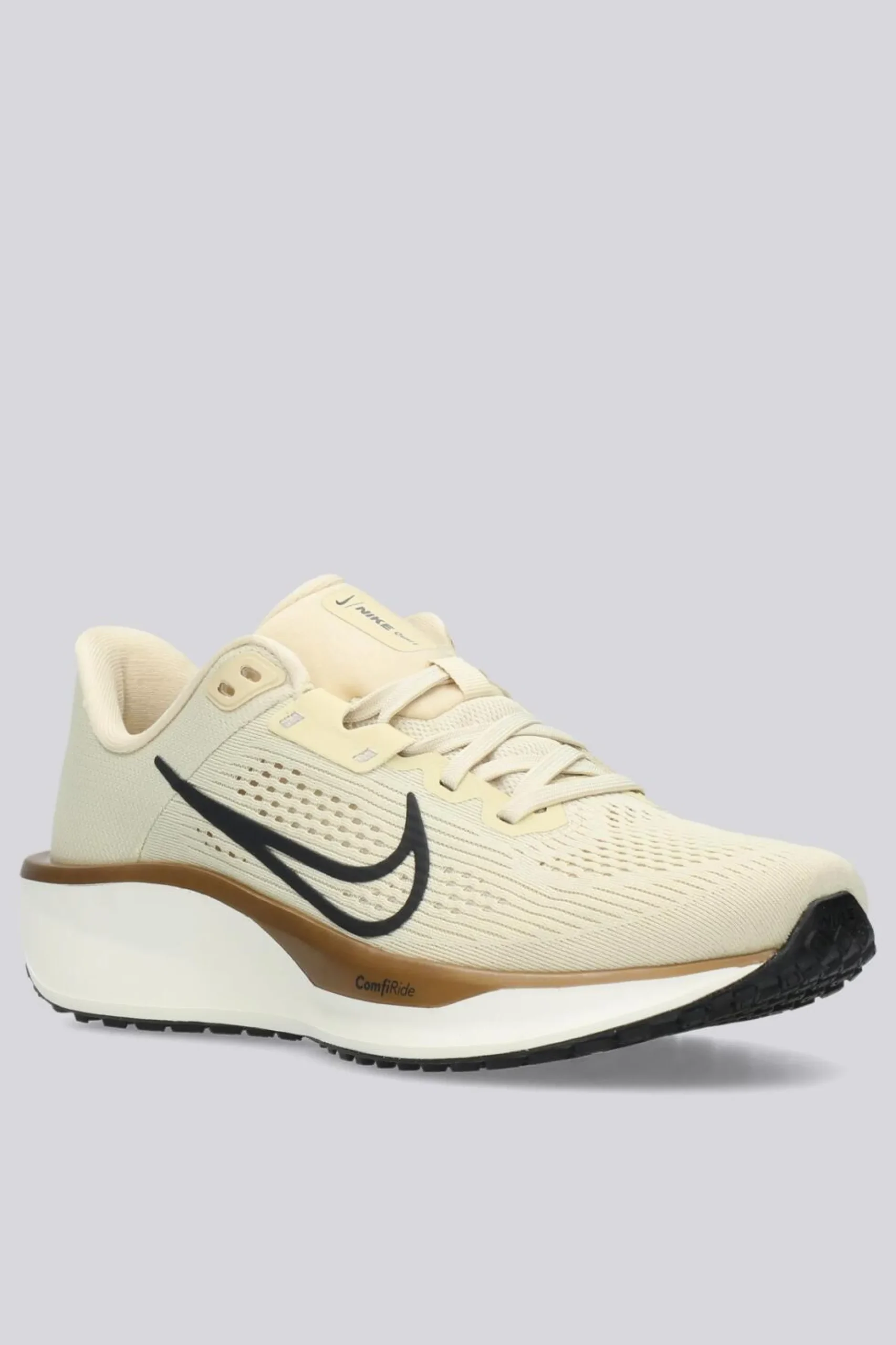 Nike Quest 6
