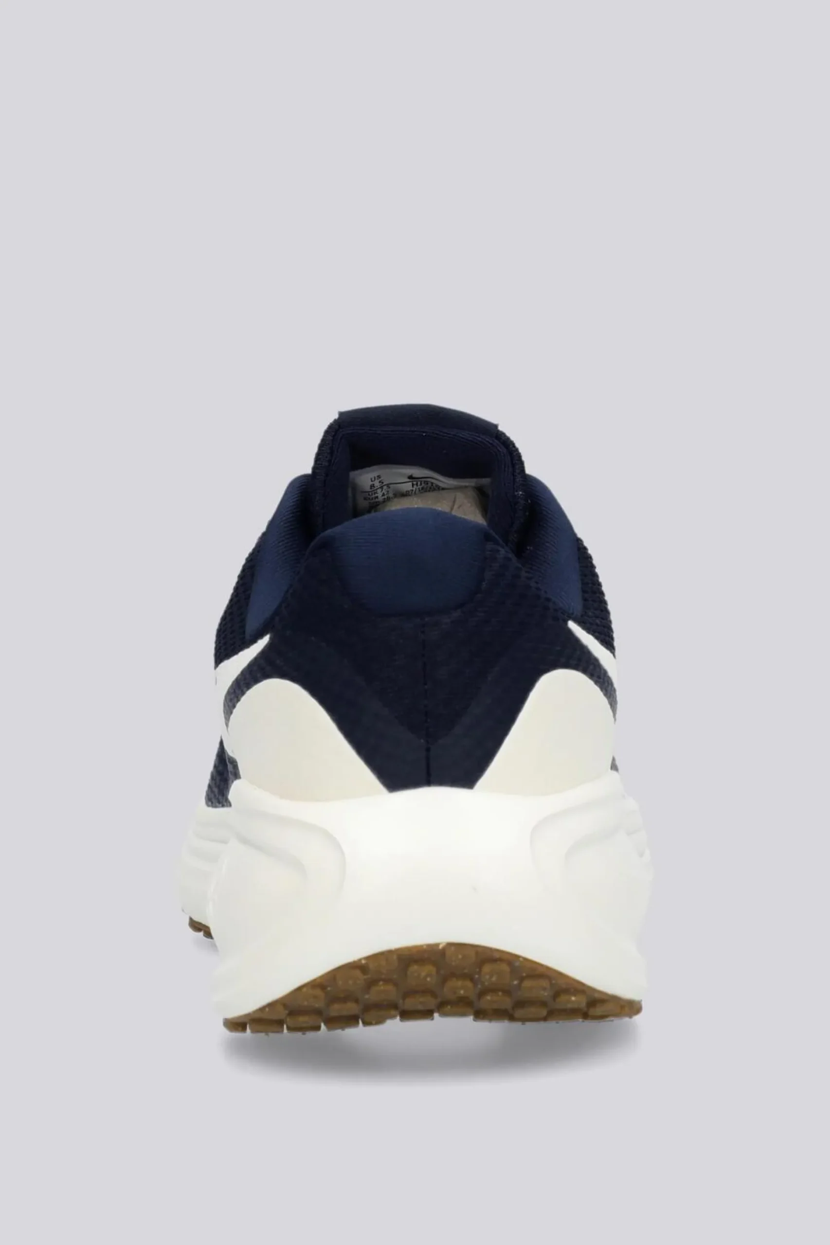 Nike Revolution 8