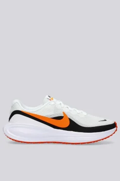 Nike Revolution 8