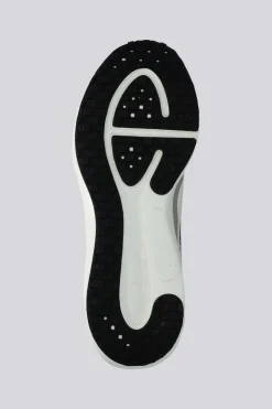 Nike Revolution 8