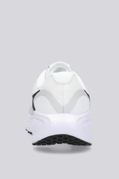 Nike Revolution 8