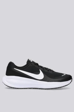 Nike Revolution 8