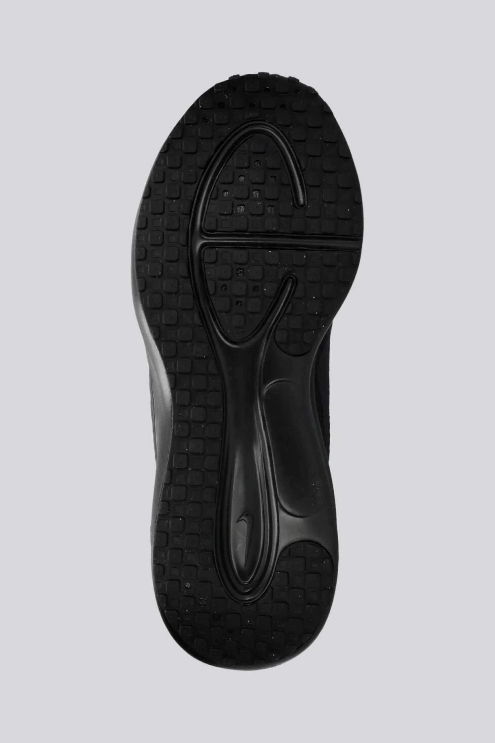 Nike Revolution 8