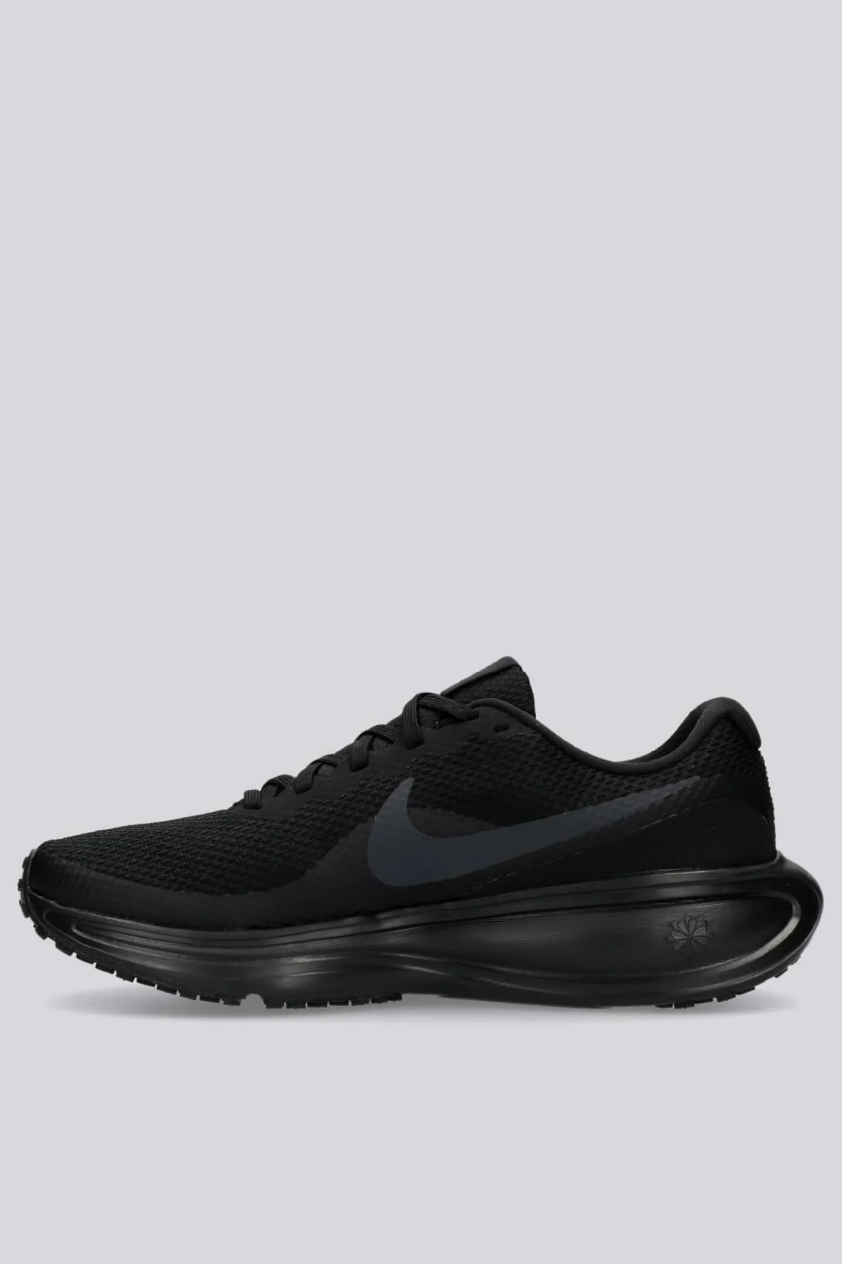 Nike Revolution 8